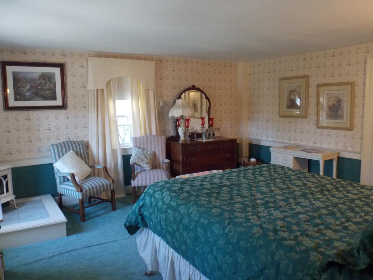 Old Red Inn & Cottagesノース・コンウェー エクステリア 写真