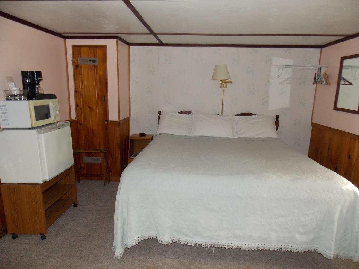 Old Red Inn & Cottagesノース・コンウェー エクステリア 写真