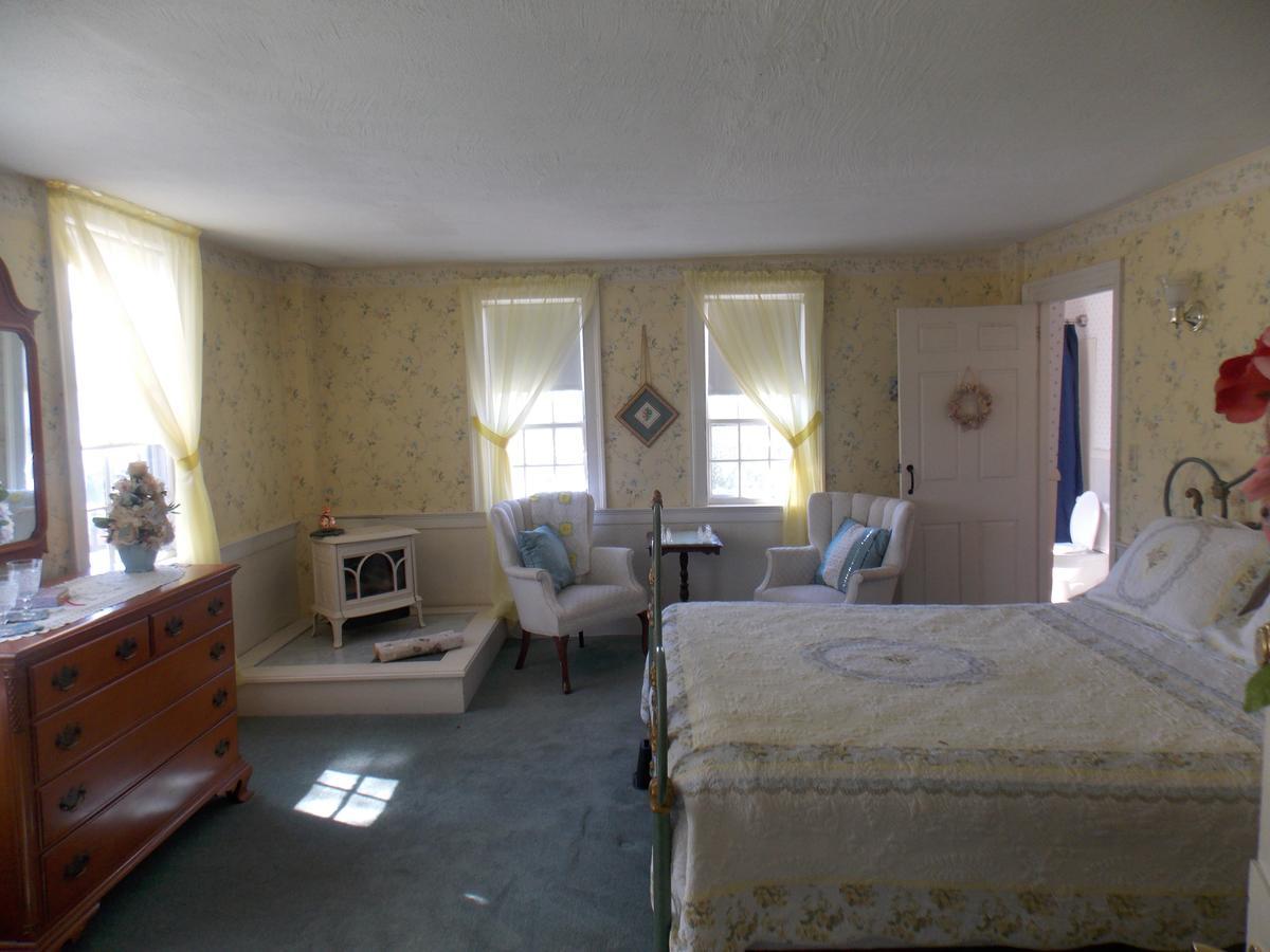 Old Red Inn & Cottagesノース・コンウェー エクステリア 写真