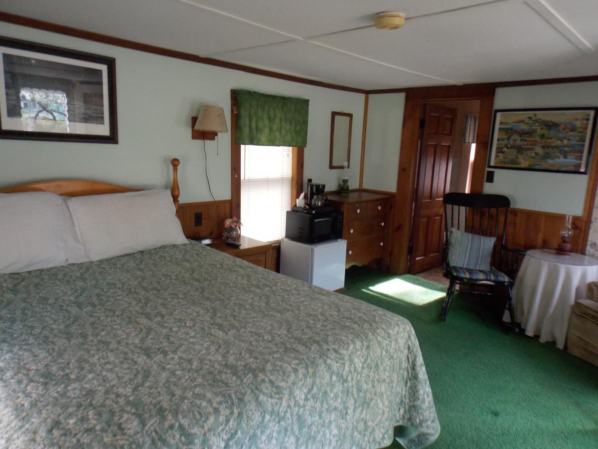 Old Red Inn & Cottagesノース・コンウェー エクステリア 写真